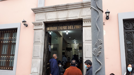 NOTARÍA ZÁRATE DEL PINO JUAN BELFOR