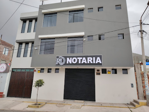 Notaría ROBERTO LUNA