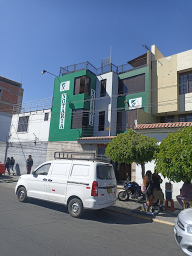 Notaria Glenny Alemán Padrón